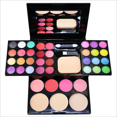 All-in-One Makeup Kit for Women – Full Set with Eyeshadow, Blush, Bronzer & Concealer Palette